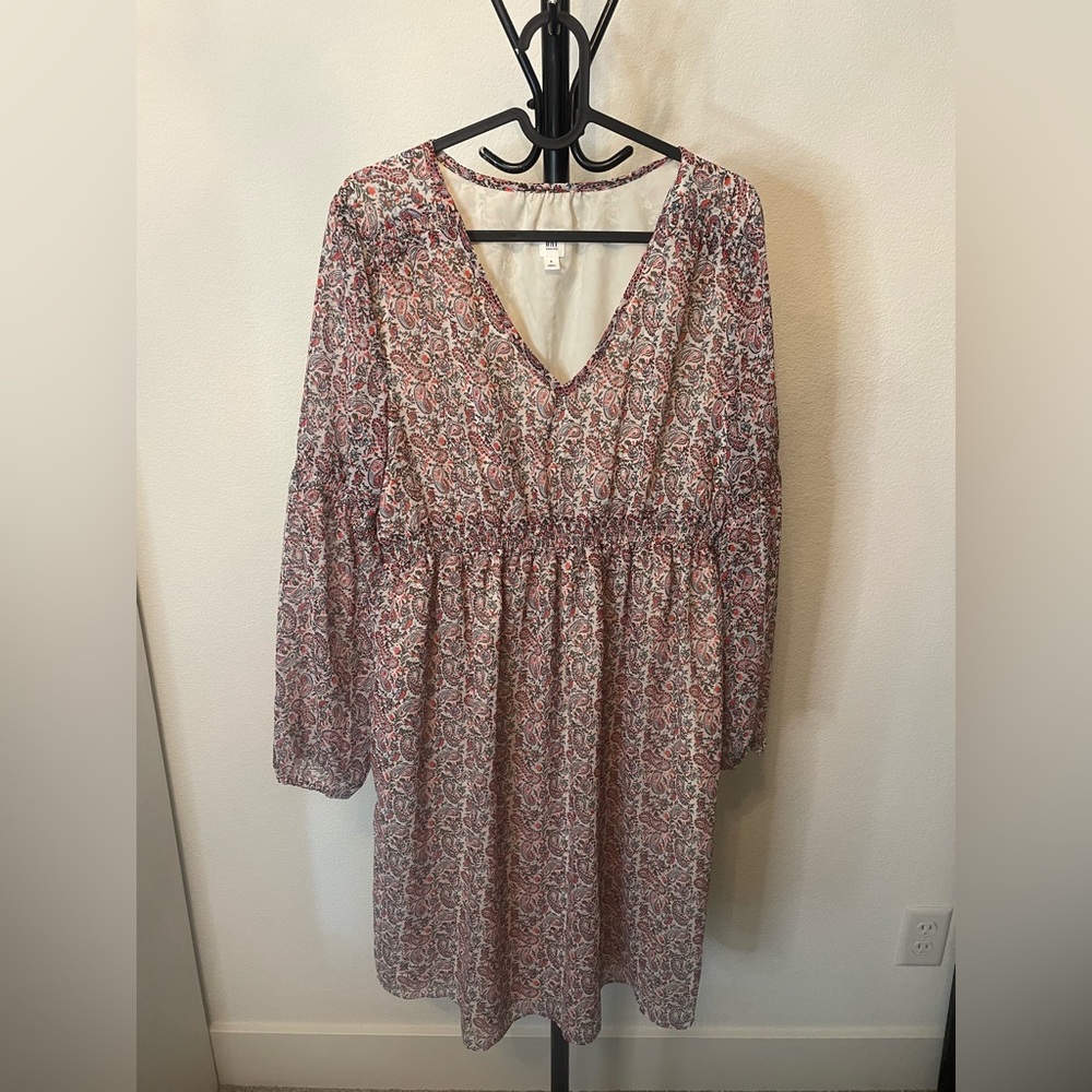 GAP Maternity - Paisley & Floral Long Sleeve Sundress - Size small